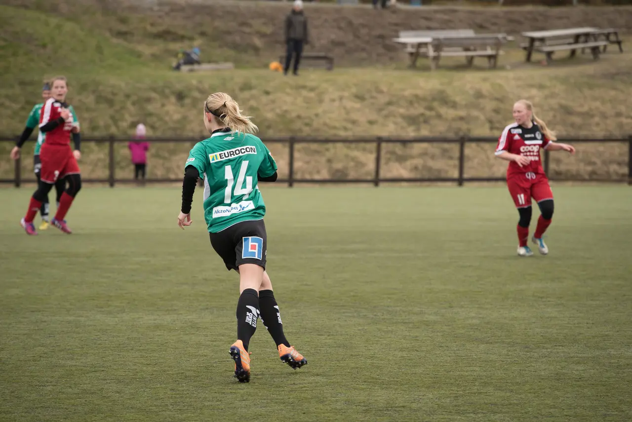 Emma Edmark (14) gjorde återigen ett piggt inhopp och fastställde slutresultatet, 3-0.