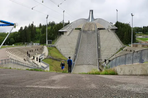 Bilder från Albins och Sanders deltagande i Nadderud + festen på Bislett