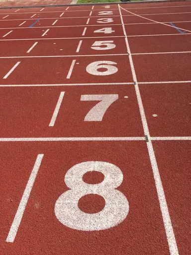 Det är kul att springa på bana - tyckte alla fyra!