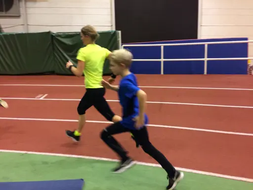 Bilderna är tagna vid 200-meters intervallerna (tur det inte var tävling).