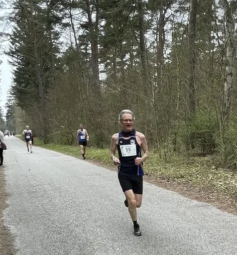 Drygt 300 löpare på startlinjen i Ystad