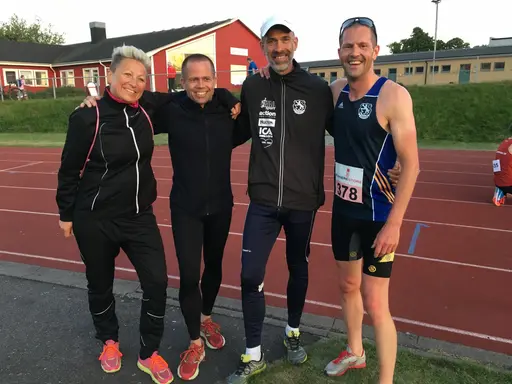 Bilder blandat från 400 m och 5000 m.