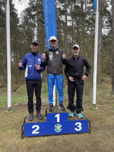 Drygt 300 löpare på startlinjen i Ystad