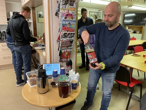 17 deltagare på vår Julfika, visar på vår goda gemenskap