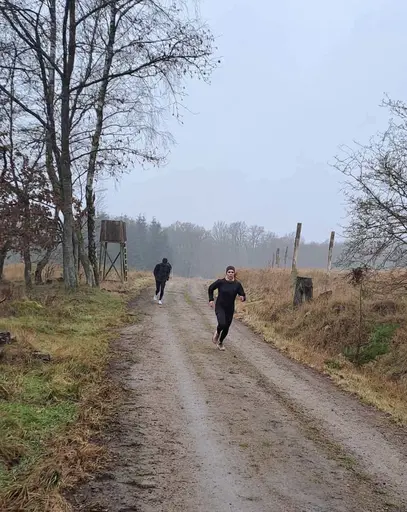 Efter sedvanlig gemensam träning väntade dusch och varm bastu 🥵