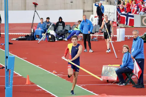 Bilder från Albins och Sanders deltagande i Nadderud + festen på Bislett
