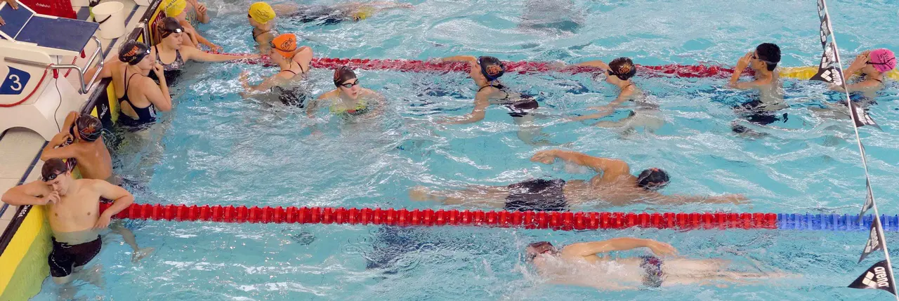 Stockholmspolisens IF Simförening simmar in på Arena Cup 2015.