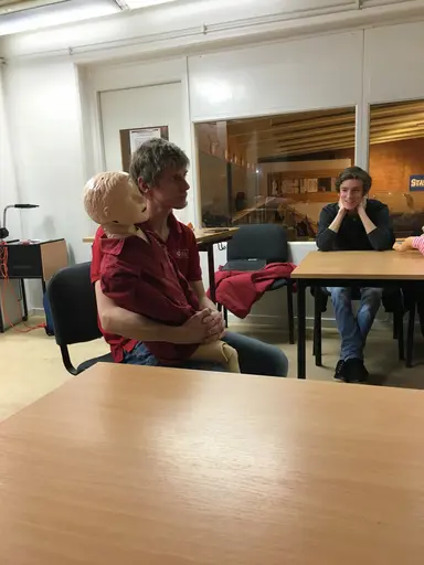 Lite lyssna blev det, men mycket praktiskt där vi fick titta, känna och prova!