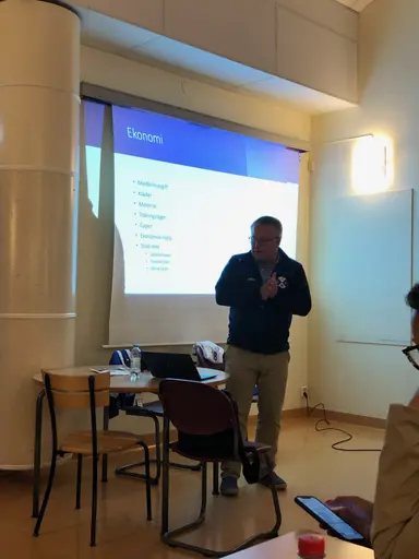 Fullsatt i Matsalen under Mötet 🤾‍♀️🤾‍♂️