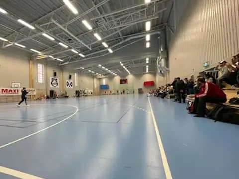F16 USM-lag