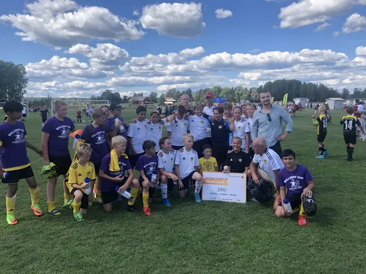 Bilder från tillfället för prisutdelningen under lördagens Bullerby Cup. GRATTIS MARTINA ANDERSSON