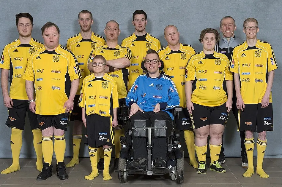 hälften av spelarna som är med i VIFs FFA-lag