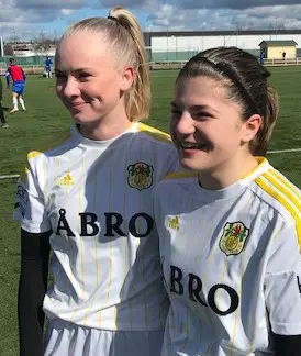 Stina och Kjutese båda fyrmålskyttar idag!