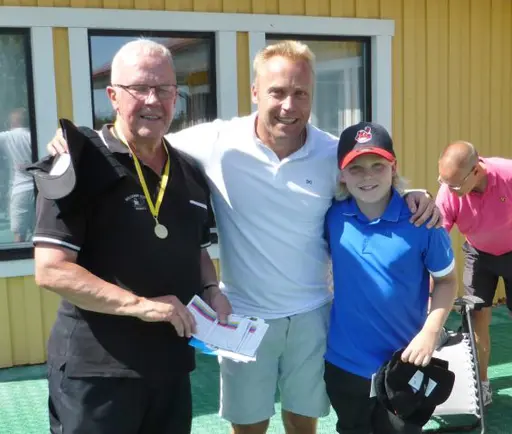 frv Tryggve Ericsson, Lasse Gunnarsson 3a, Bragge, Markus Oskarsson 2a, Leif Carlsson BC, Nästa bild Håkan Carlsson och Pontus Bragsjö