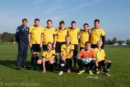de fem segrarna i de fem divisionerna presenteras här Växjö, Tellus, Harg, Carlstad och Västervik, foto av Arne Johansson