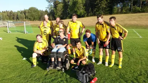nöjda spelare och ledare efter en go kväll i Eksjö