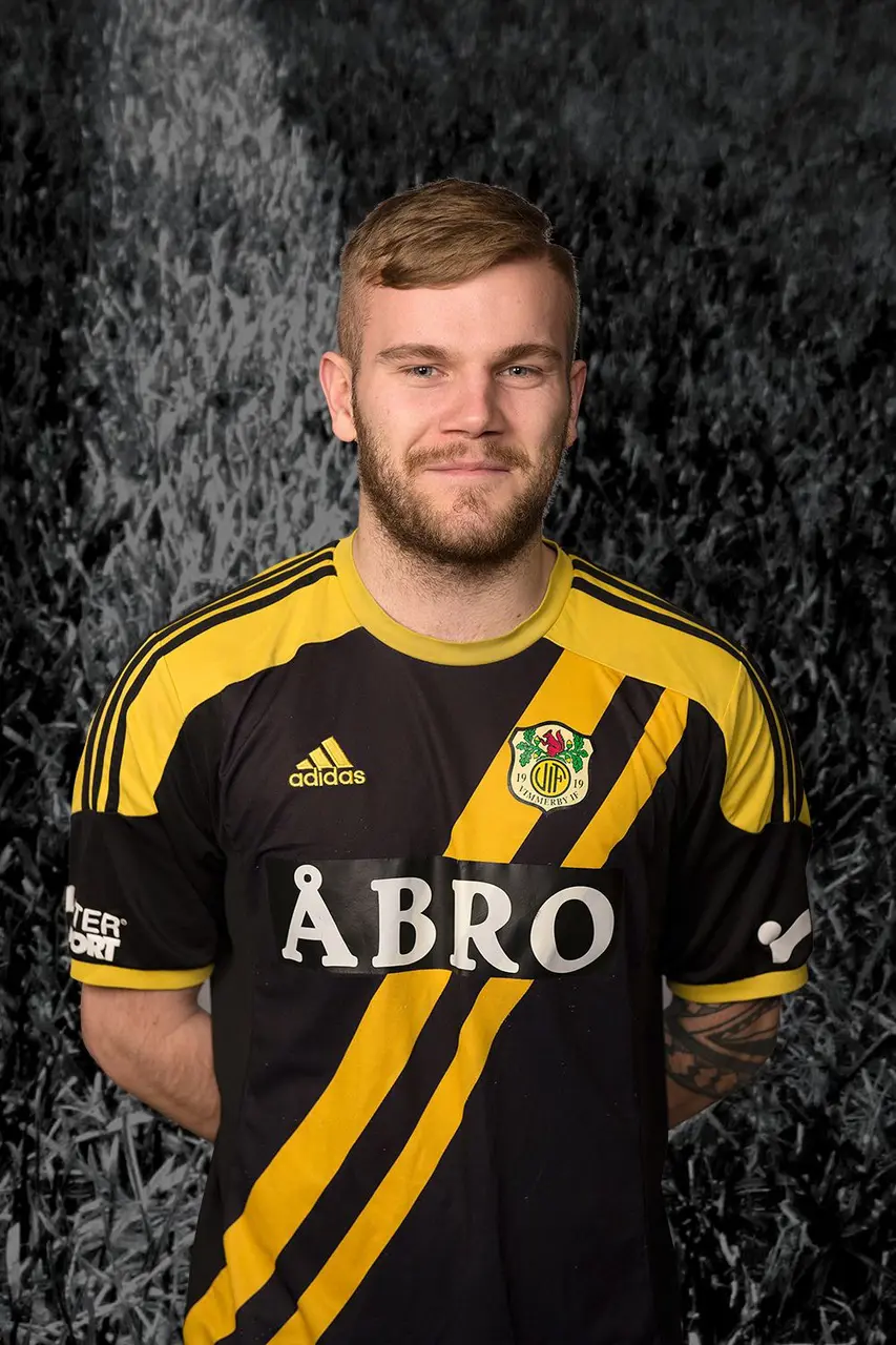 Jonte tillbaka på vänsterbacken