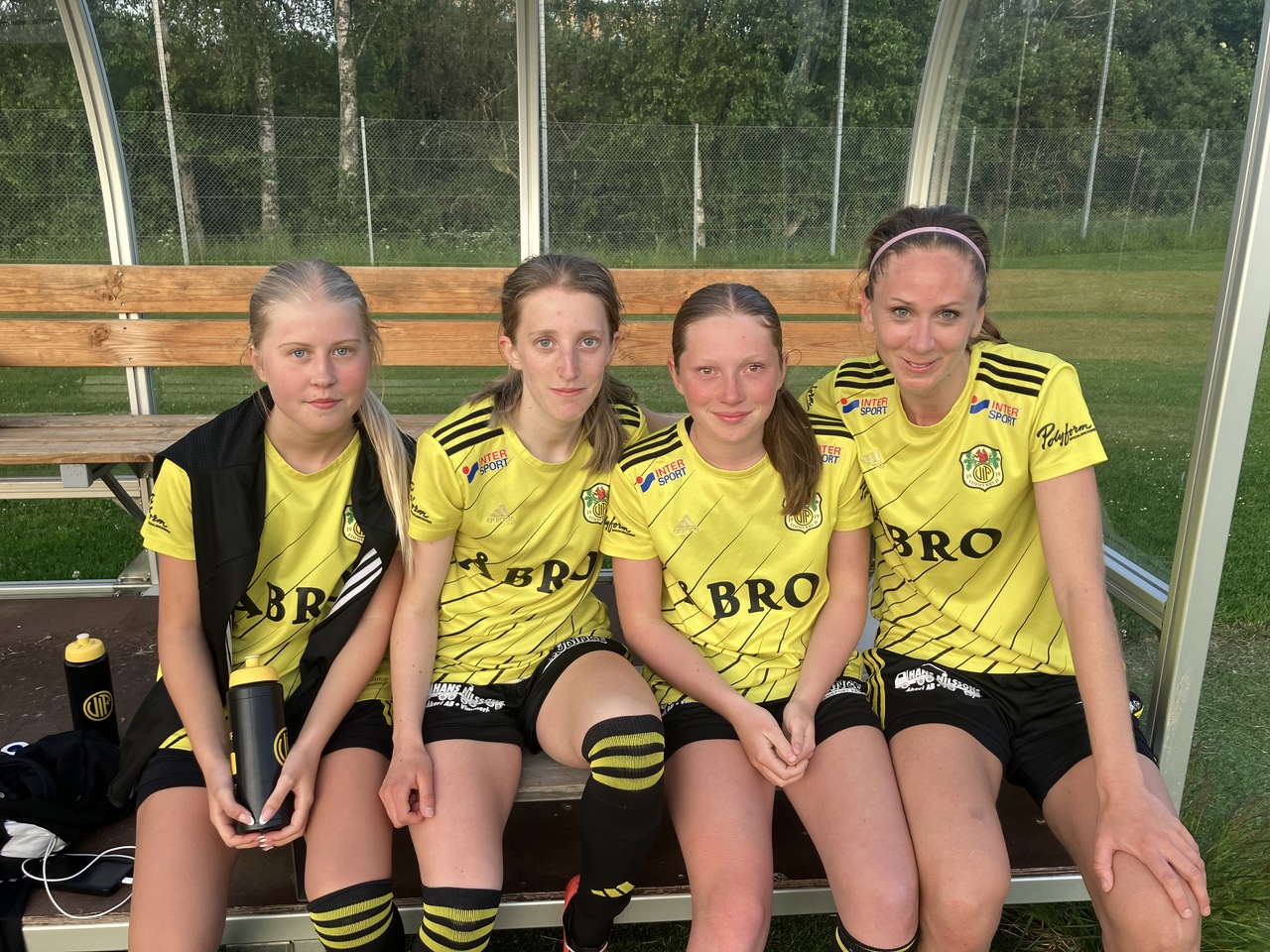 fyra viktiga aktörer borta mot Torpa !! Sanna-Lea-Alice-Fille