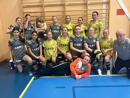Våra spelare på bild och resultatrapporterna från matchseket