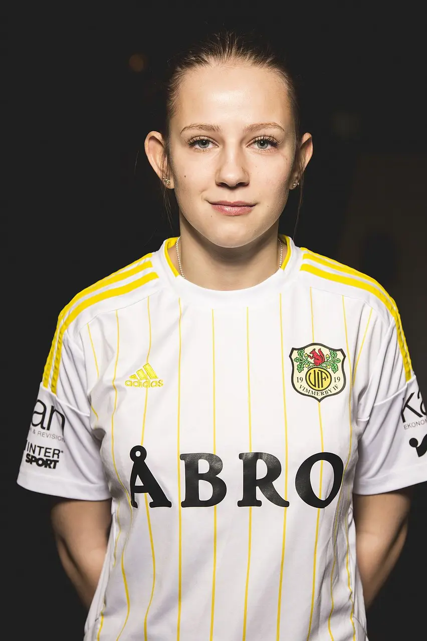 matchavgörande insatser av Thea Ring
