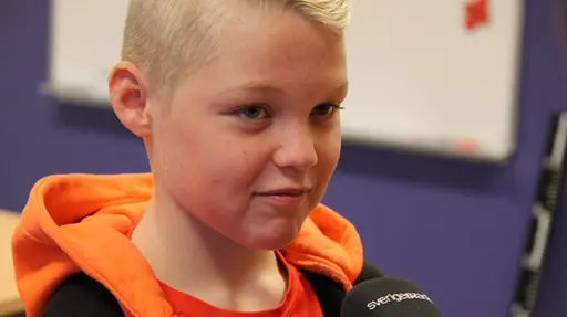 Både Olle och Falke representera sina klasser i vi i femman. 