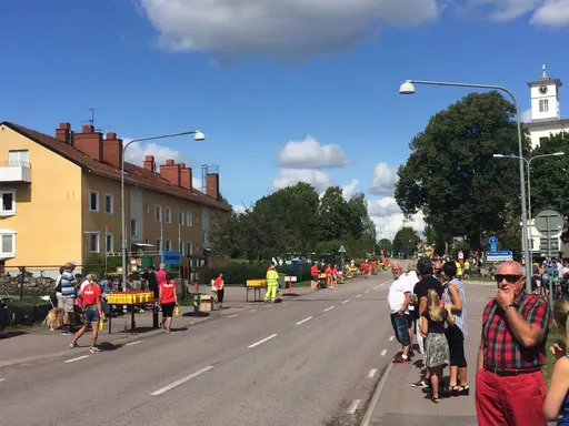 Folkfest i Byn, RIK hjälper till med trafikvakteri samt en dryck/energidepå.