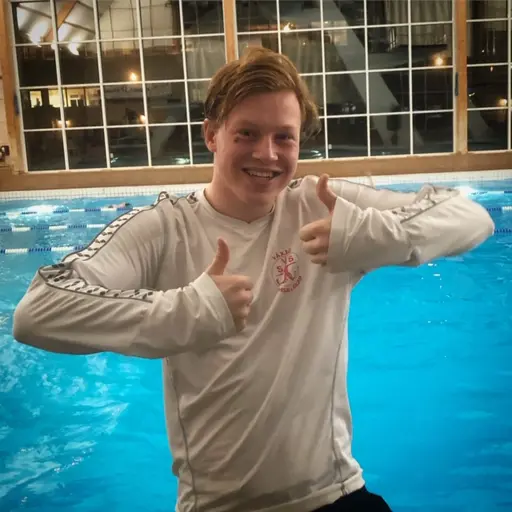 Emanuel, Towe och Mircea slog till med vars ett Sum-Sim kval i Jönköping!