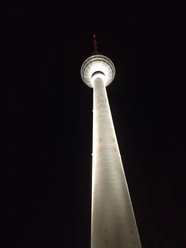 Mirza, Marcus, Johanna, Hugo och Gabriel är denna helg i Berlin och tävlar!