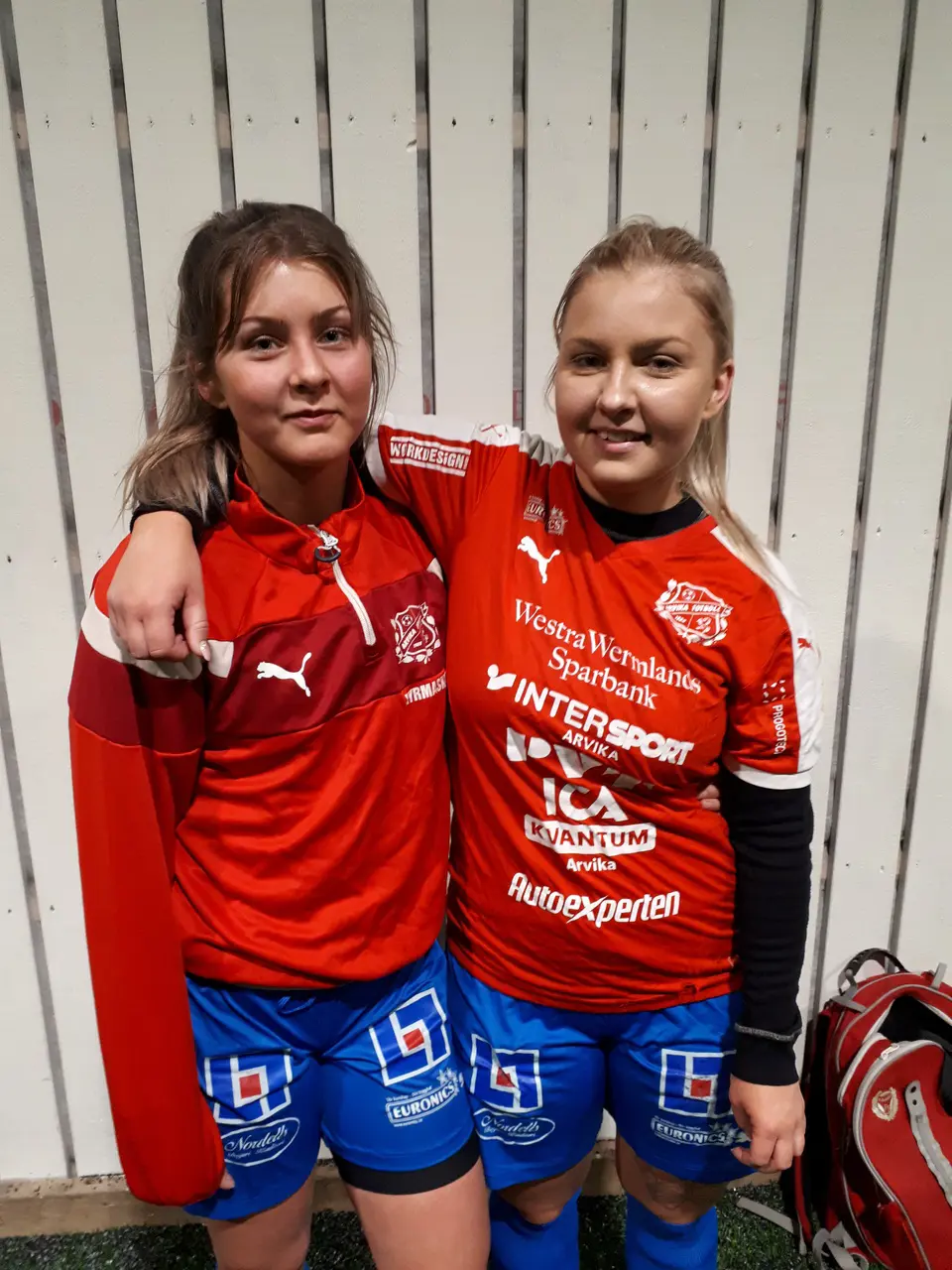 Dagens målskyttar Frida o Hanna.