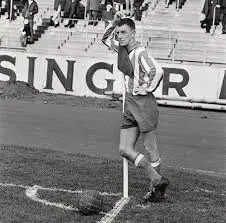 "Vi skall minnas Bebben Johansson i all våra dar...", har ni alla sjungit med någon gång på Ullevi