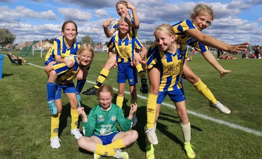 Grymma tjejer på Zenithcupen