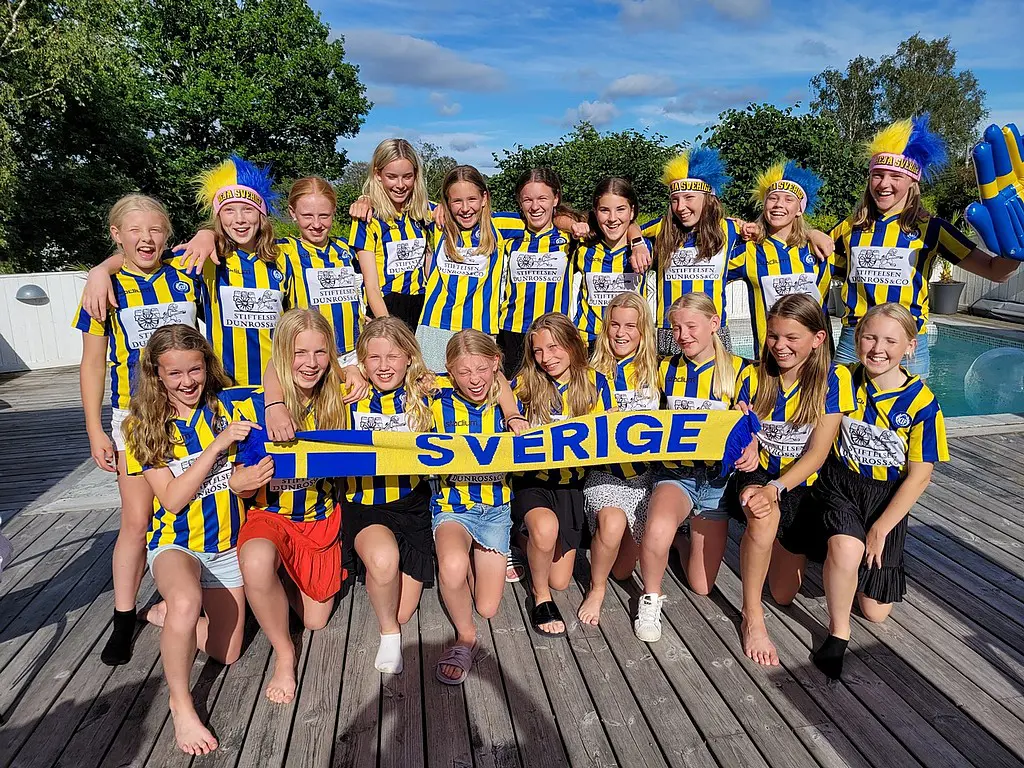Flickor 14år startar sin serie i helgen