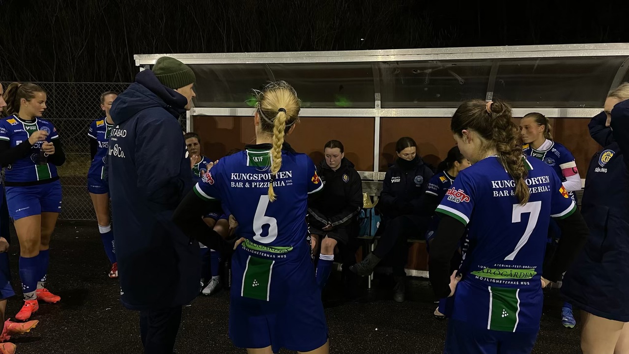 Fokuserat i halvtid, trots stabil ledning.