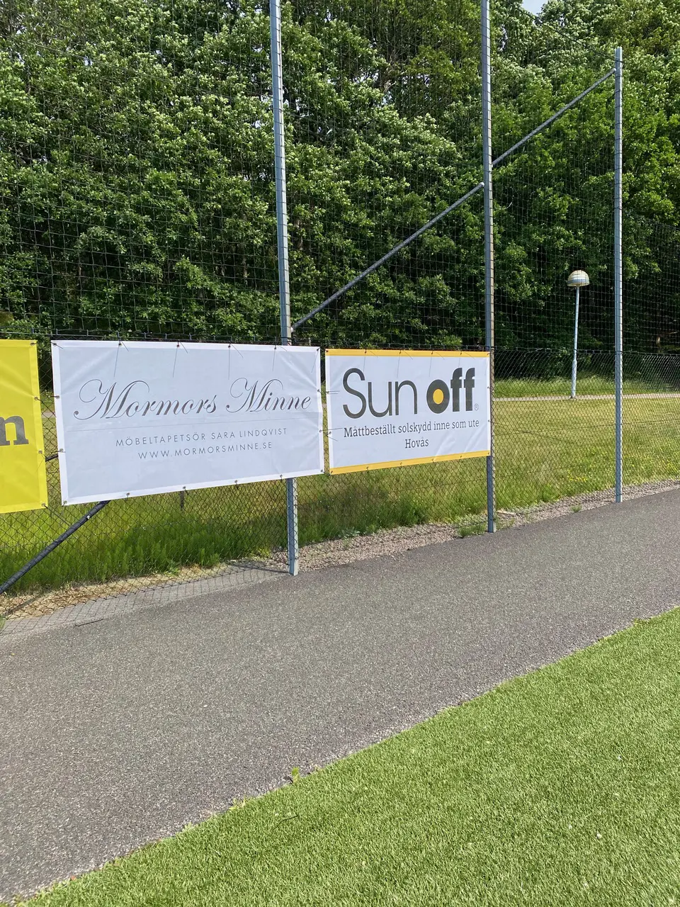 Lagom till Sommarlägret - 2 nya skyltar på Malevik
