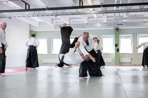 HT-24 invigde vi med ett träningsläger, där Dainius Šilingas från Litauen och vår egen Magnus Ohlsson instruerade. Ett härligt läger med aikidokas från Sverige & Litauen! Foto: Gabriel Brandström