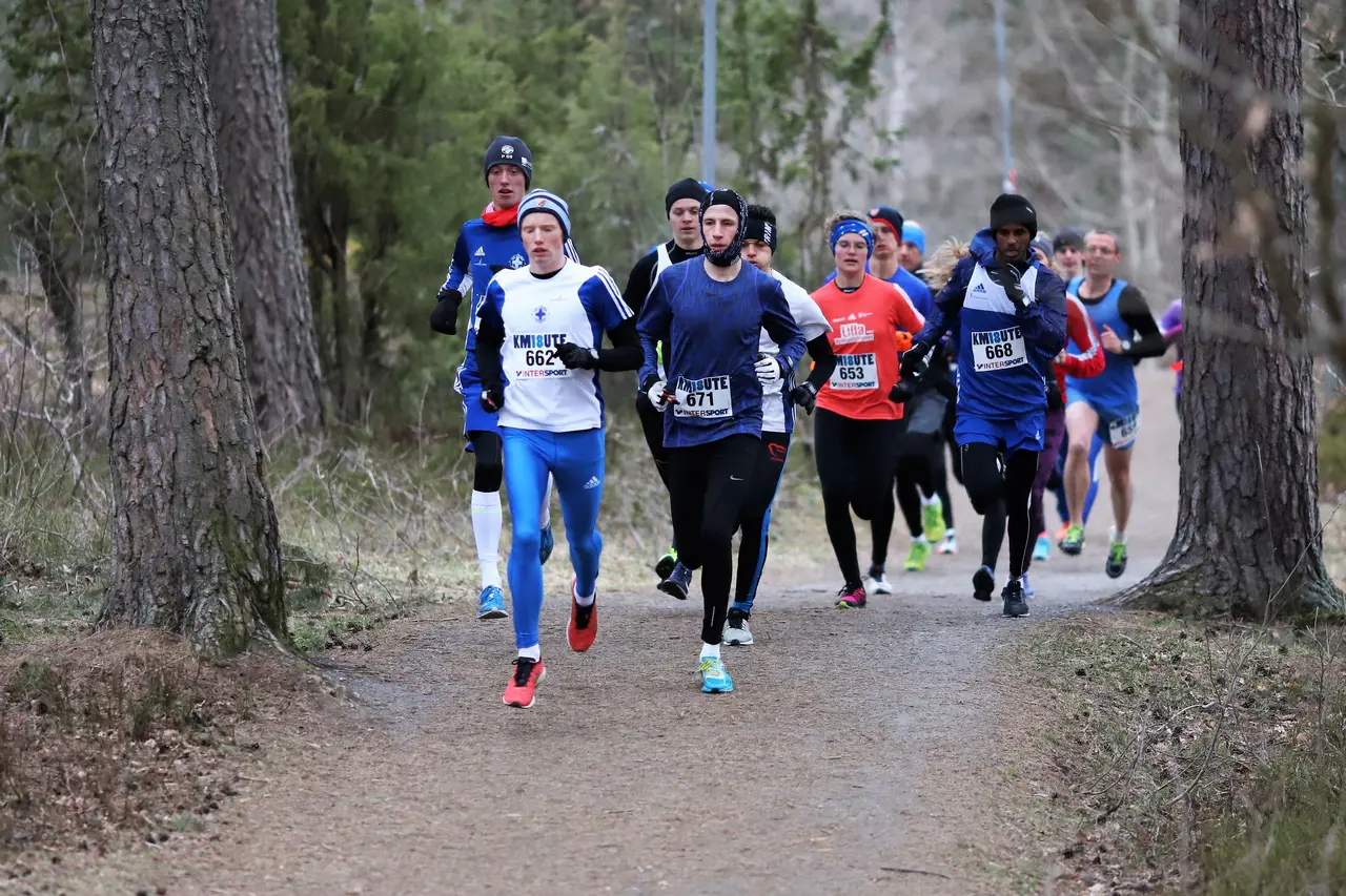 En bild från 2015 med tätklungan efter ett par hundra meters löpning. Hur många känner du igen? Foto: Christer Klinth