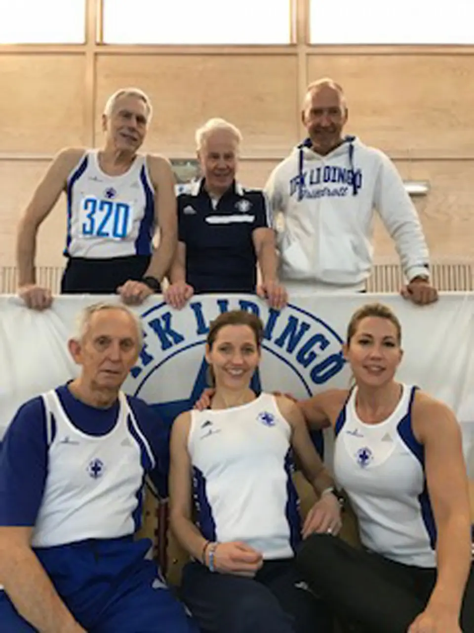Några av lördagens IVDM-medaljörer: Anthony ,Bengt, Olli, Ingvar, Martina, Annika