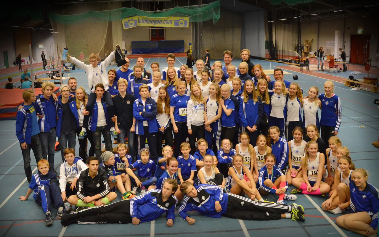 Världens härligaste gäng i Falun i samband med Bilmetrospelen Indoor 2014. Foto: Janne Åkerblom