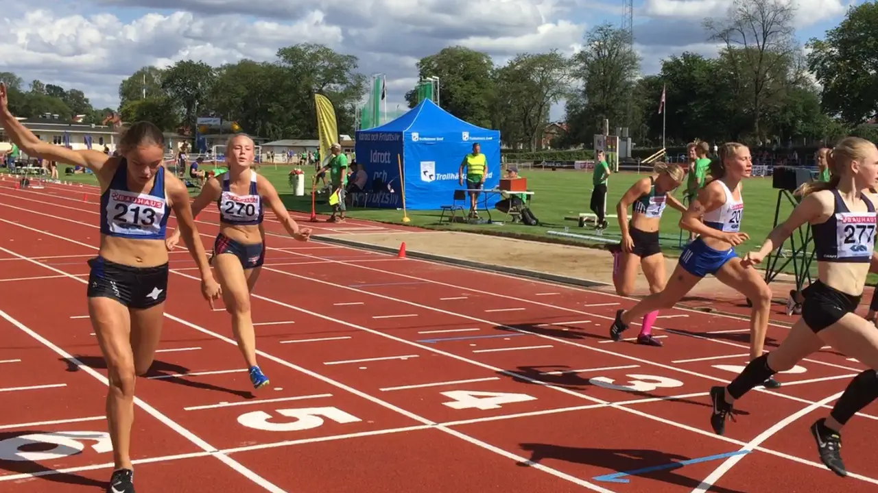 Nike Isaksson sprang till sig en finalplats på 80m i F15 under USM i Trollhättan. Där blev hon femma.