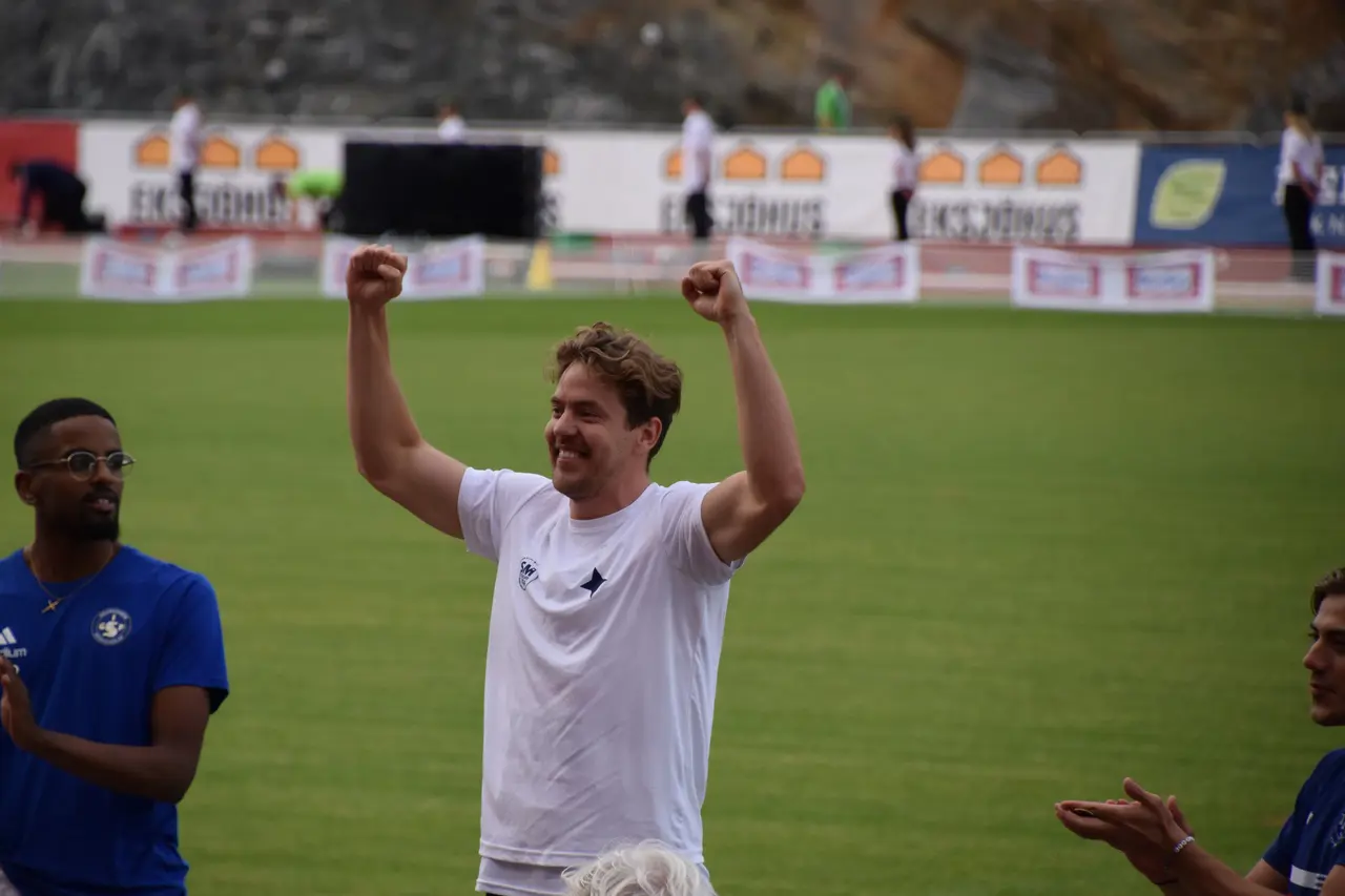 Guuuuuuld till Anton! Foto: Anton Hellstrand Helleberg