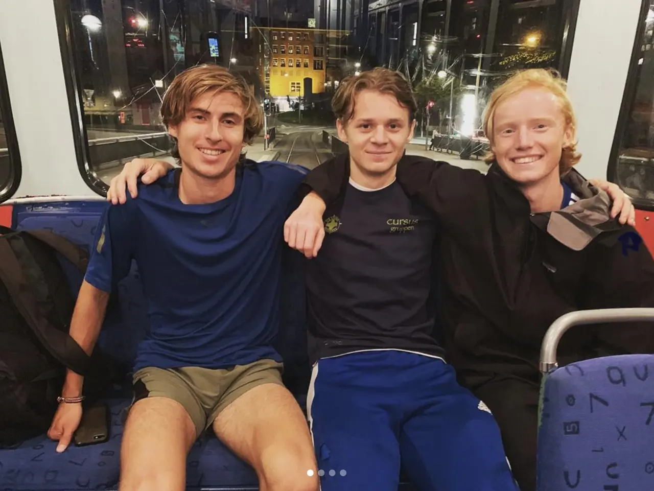 Tre nöjda medeldistansare från Folksam Grand Prix – Simon, Axel och Olof. Foto: Malin Sundström