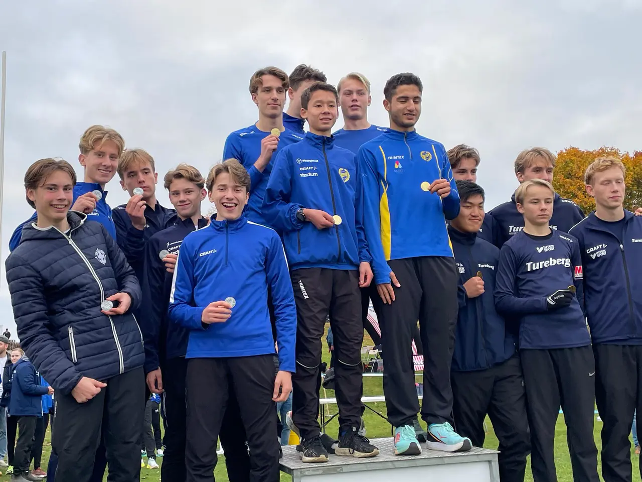 Imponerande lagsilver till fem Lidingögrabbar! Foto: Daniel Nilsson