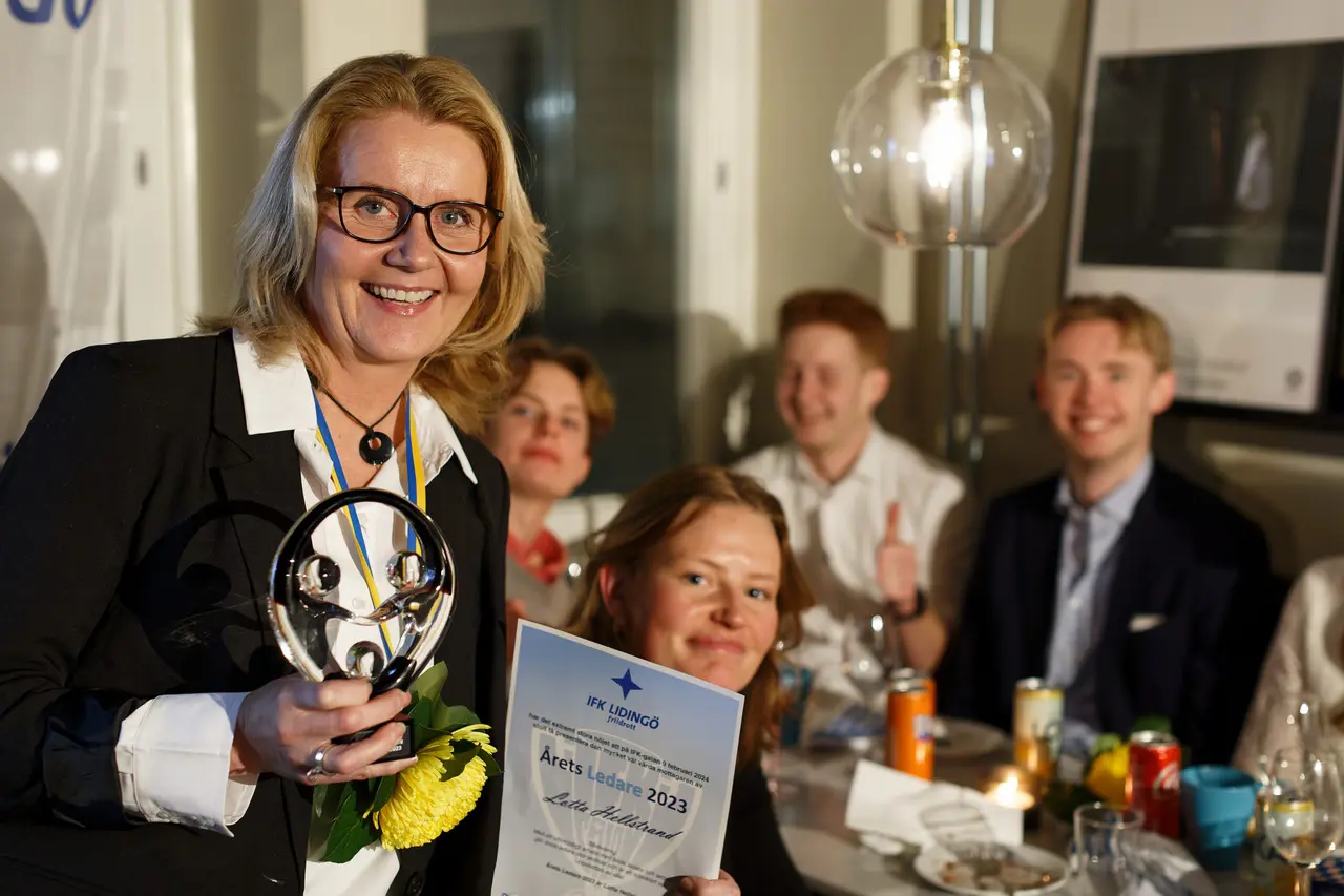 Lotta Hellstrand blev både Årets ledare och Årets eldsjäl. IFK-galan-foto: Christer Klinth