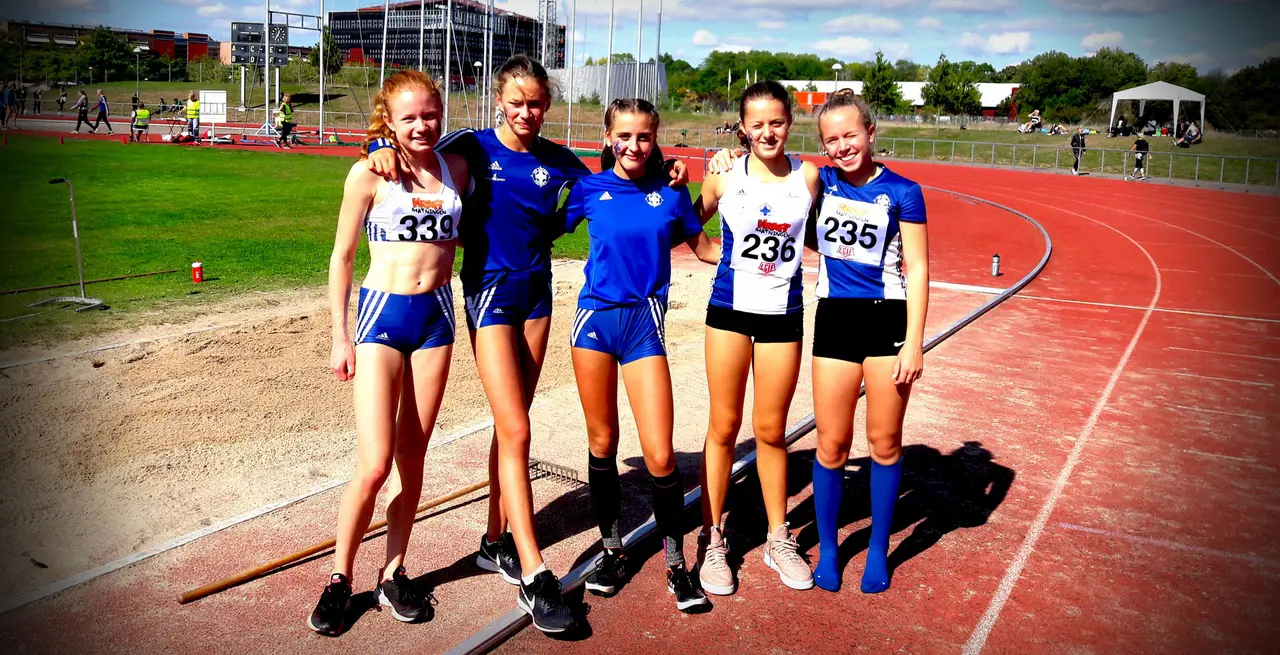 Alica, Alice, Tyra, Celine, Rebecka