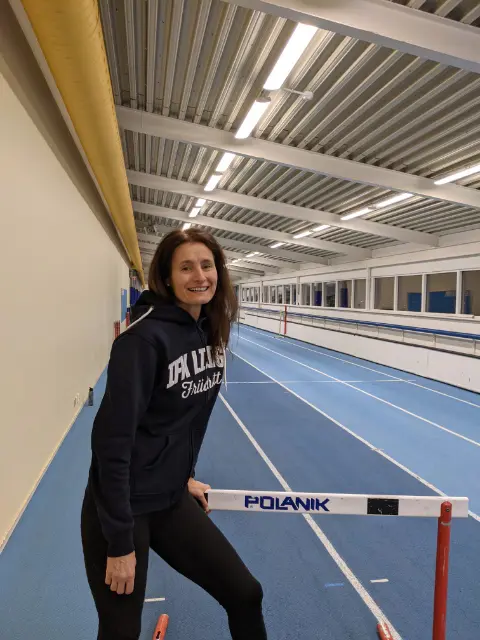 Tünde Gemmel har en viktig roll som tränare för de åldrar som går från "barn" och blir tonåringar och juniorer för att så småningom bli seniorer. Foto: Melker Carlens