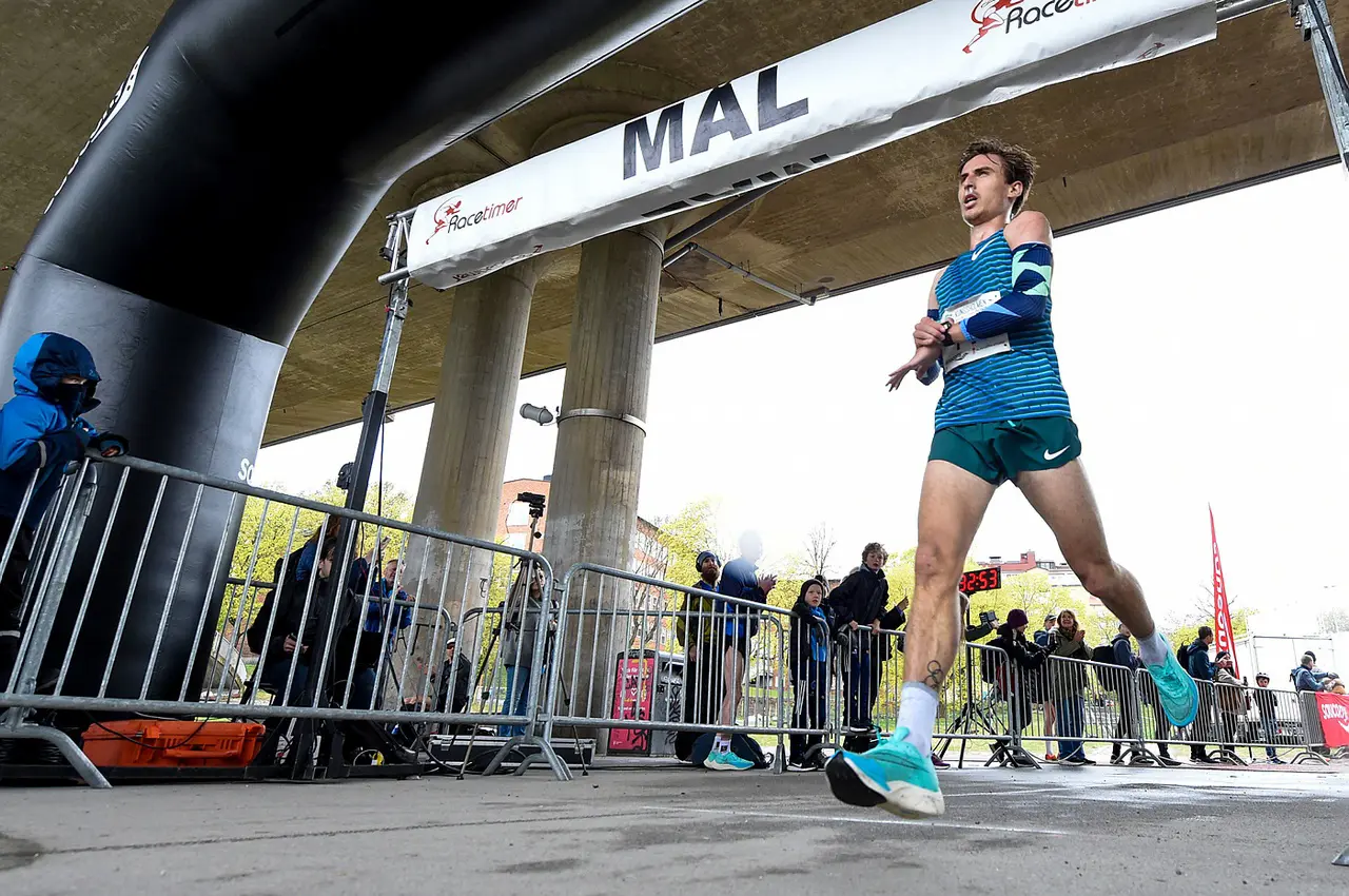 Simon vann Kungsholmen runt. Foto: DECA Text & Bild