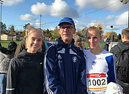 Bilder av Deca Text & Bild, Janne Åkerblom samt diverse IFK:ares mobilbilder