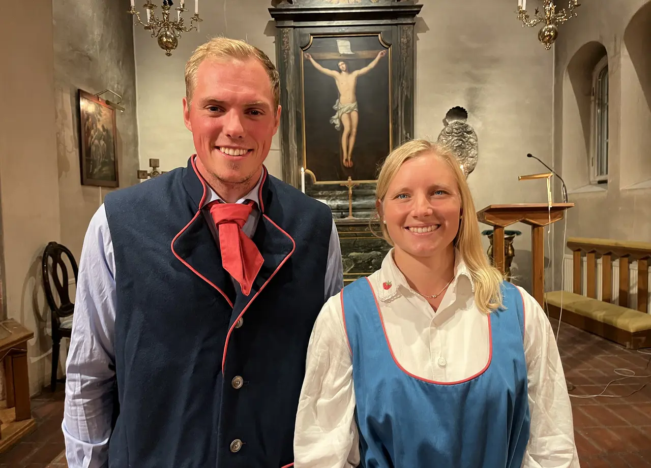 Tillsammans har de 17 SM-medaljer, friidrottens Fredrick Ekholm, och orienteringens Anna Bachman. Nu Lidingöloppets mas och kulla. Foto: Janne Åkerblom