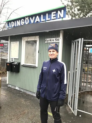 Sofia och Rebecka under Rosa bandet loppet, Erik på "gamla" Vallen och Claes på ett lunchpass