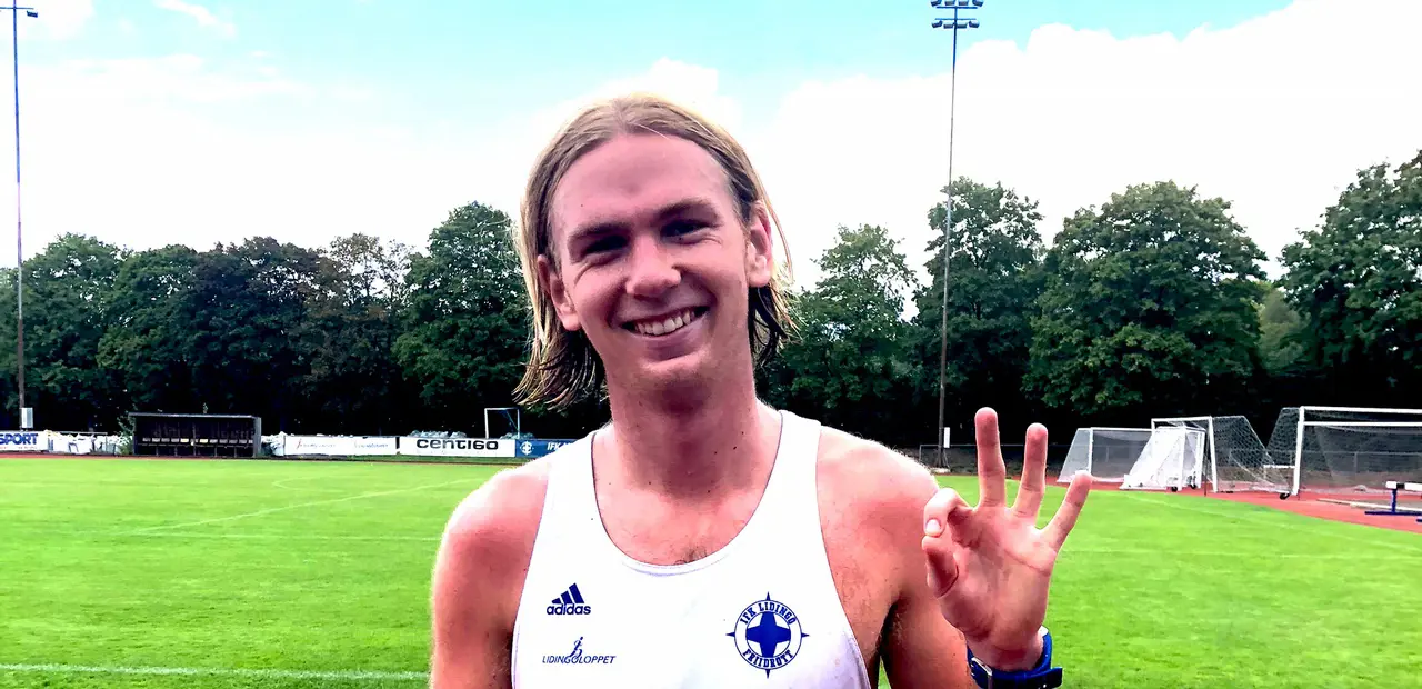 Erik Lagerlöf är snabbast av IFKarna i Hässelbyloppet. Förra året sprang han två sekunder snabbare än av Simon Sundström hade året innan. Foto Janne Åkerblom